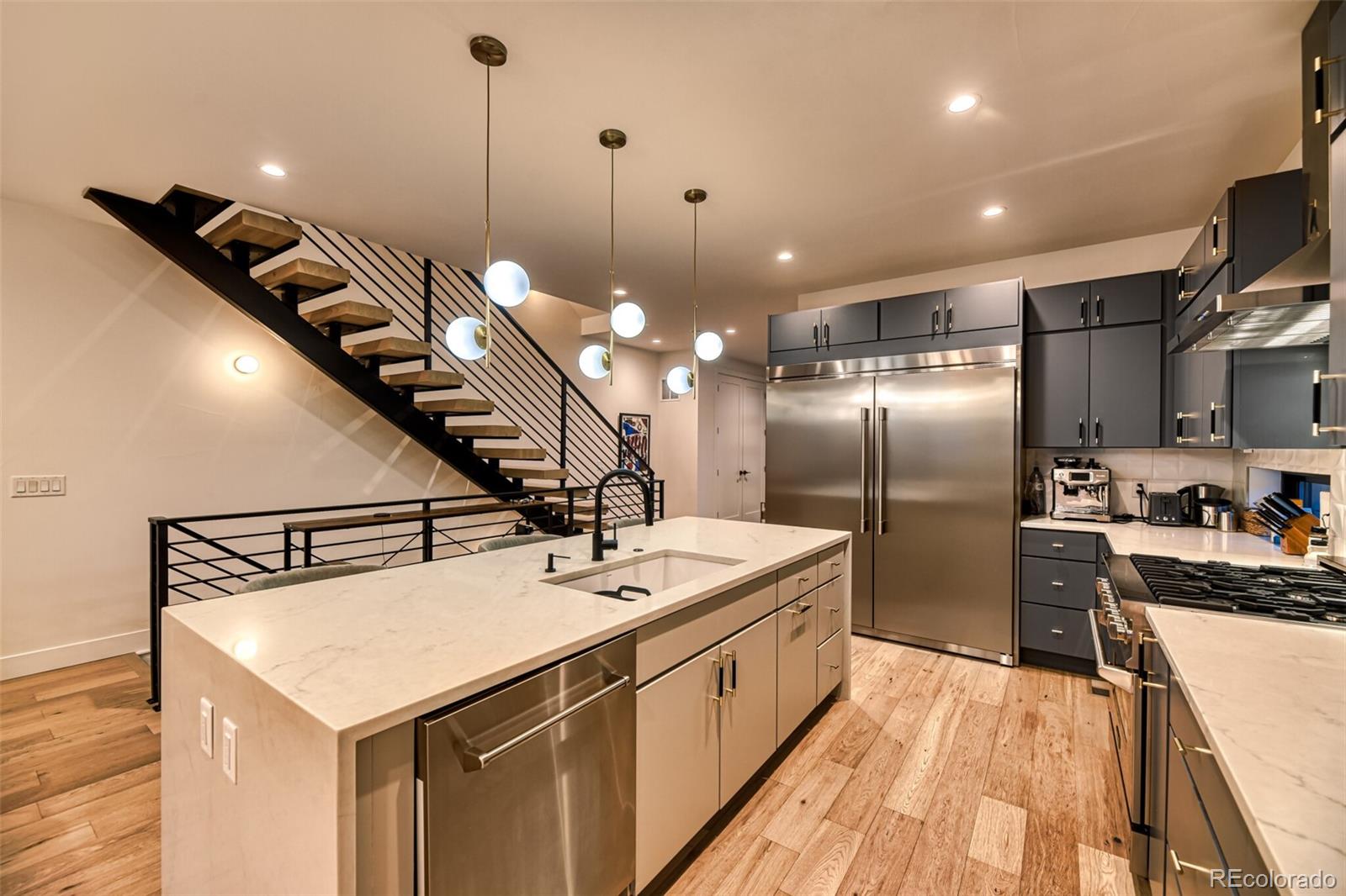 2526 S Lincoln Street