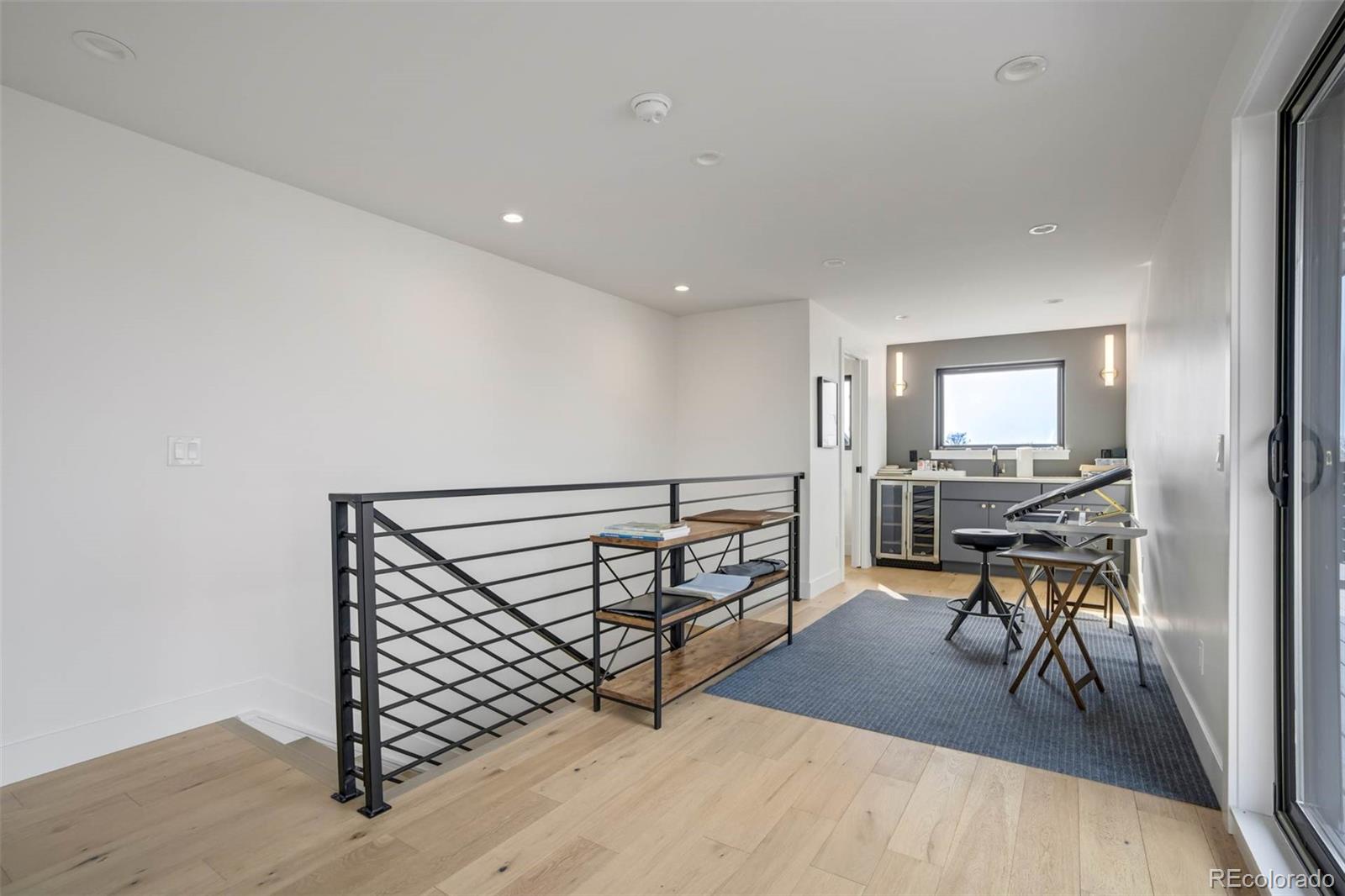 2526 S Lincoln Street