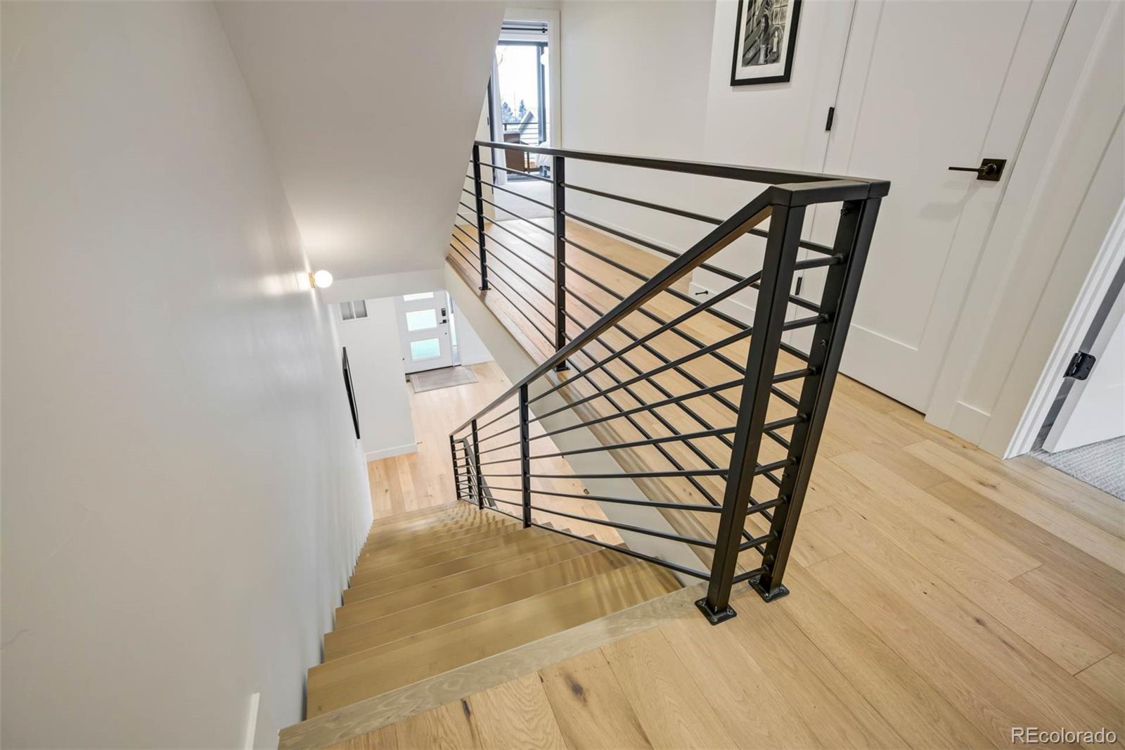 2526 S Lincoln Street