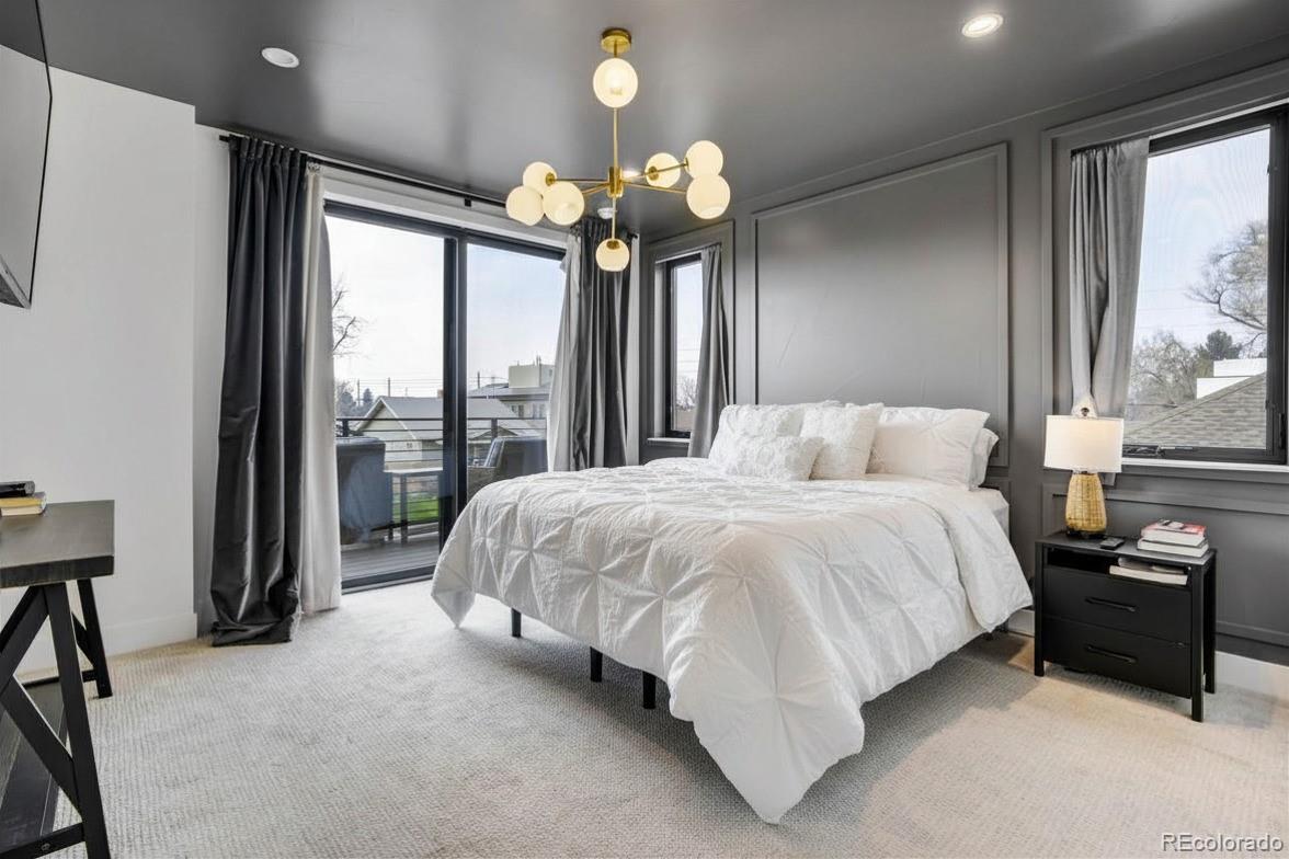 2526 S Lincoln Street