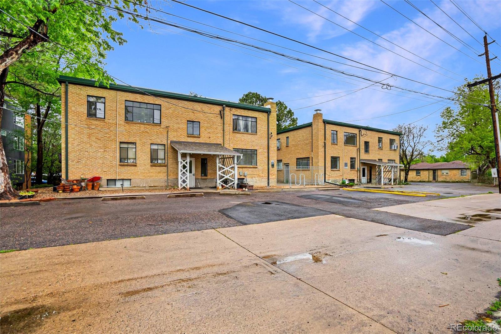 1182 Clermont Street Unit: 1B