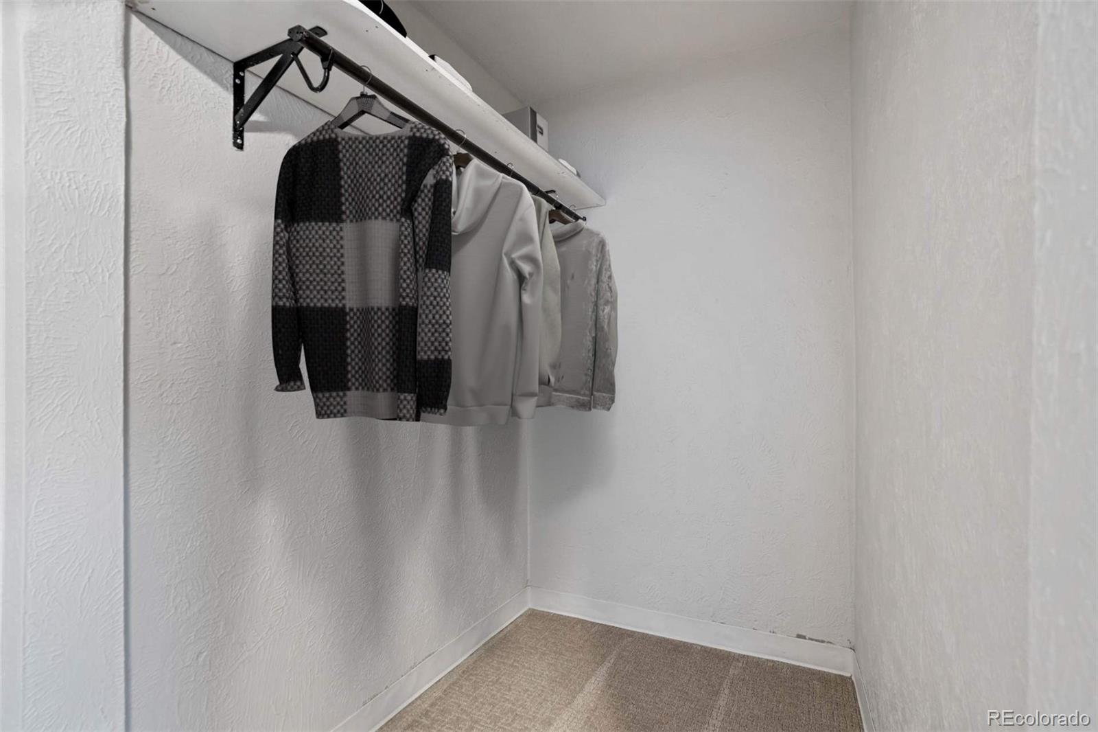 1182 Clermont Street Unit: 1B