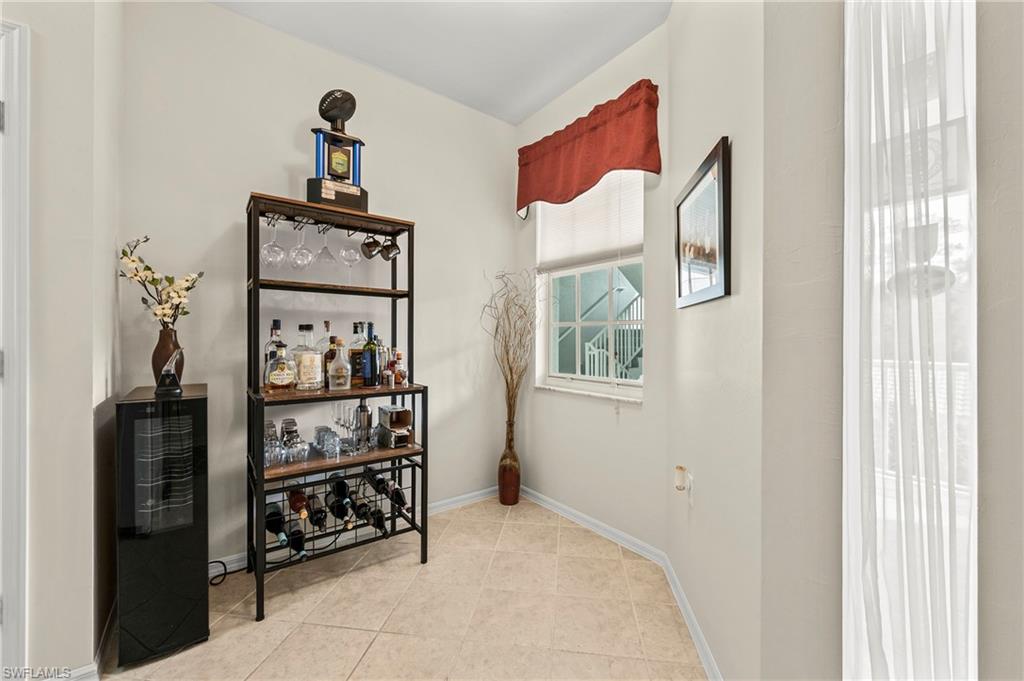 4000 Loblolly Bay DR # 206 Unit: 8-206