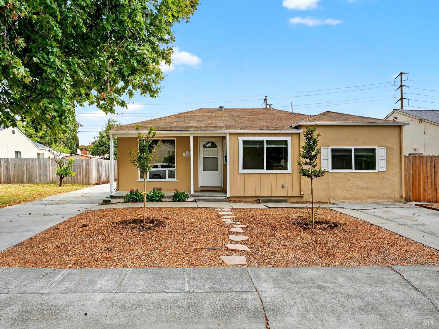 1066 Caldwell Avenue