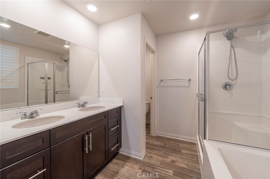 24604 Westwind Pl