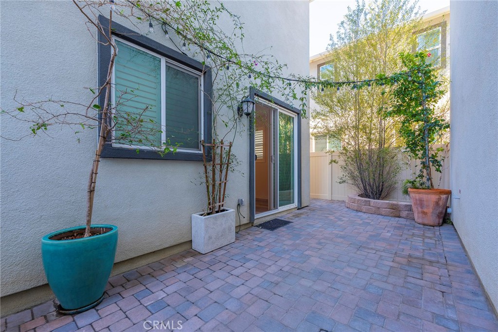 24604 Westwind Pl