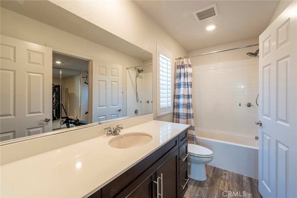 24604 Westwind Pl