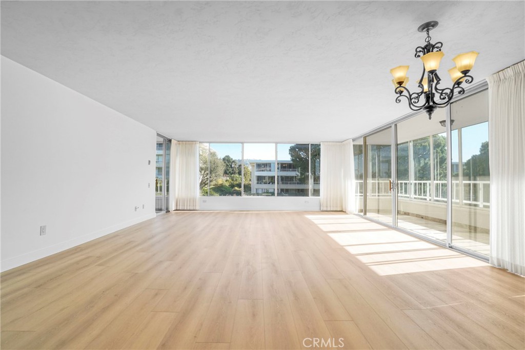 32700 Coastsite Drive 102