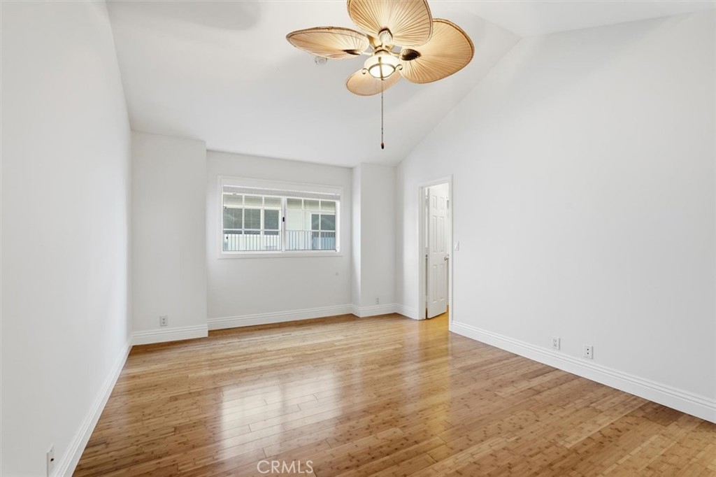 208 S Catalina Avenue