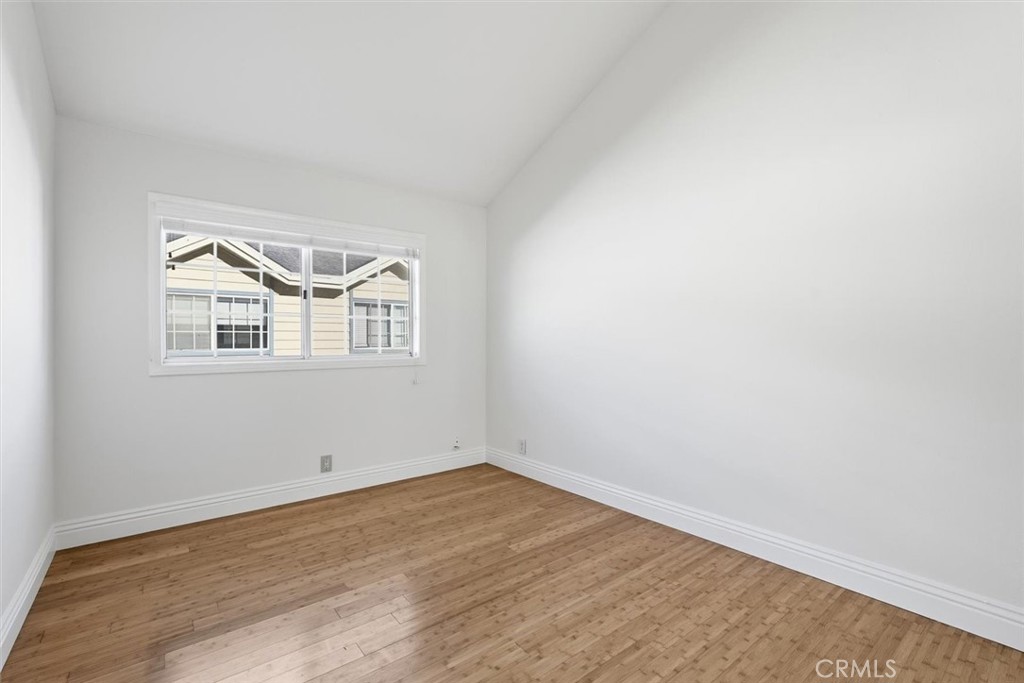 208 S Catalina Avenue