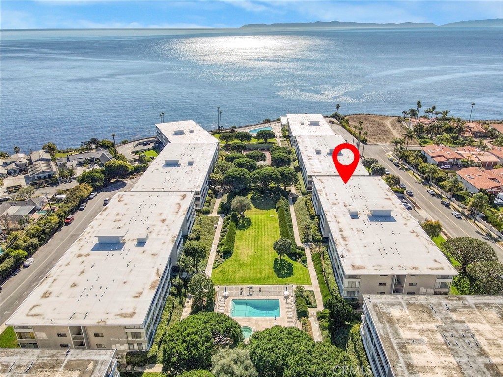 32700 Coastsite Drive 102
