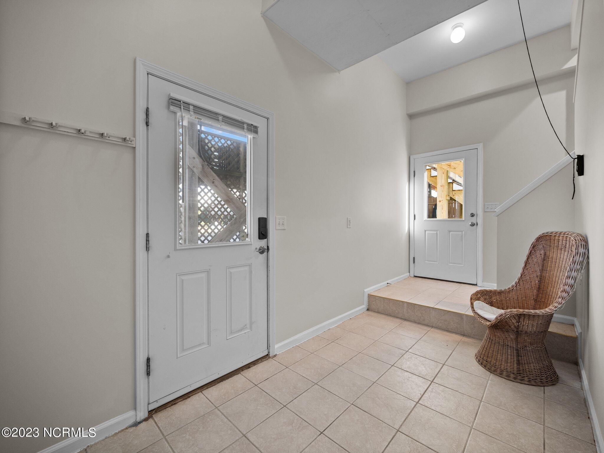 620 N Topsail Drive, C