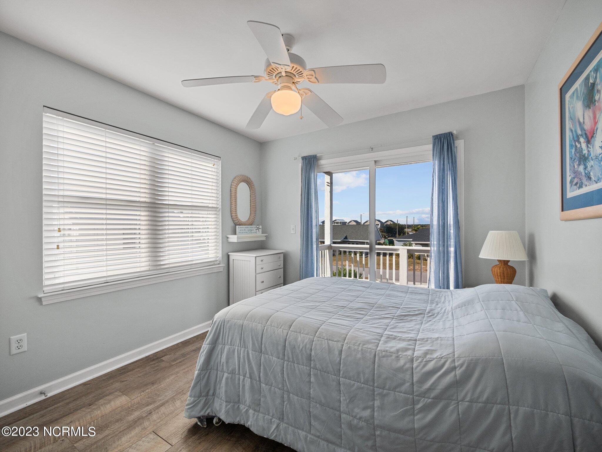 620 N Topsail Drive, C