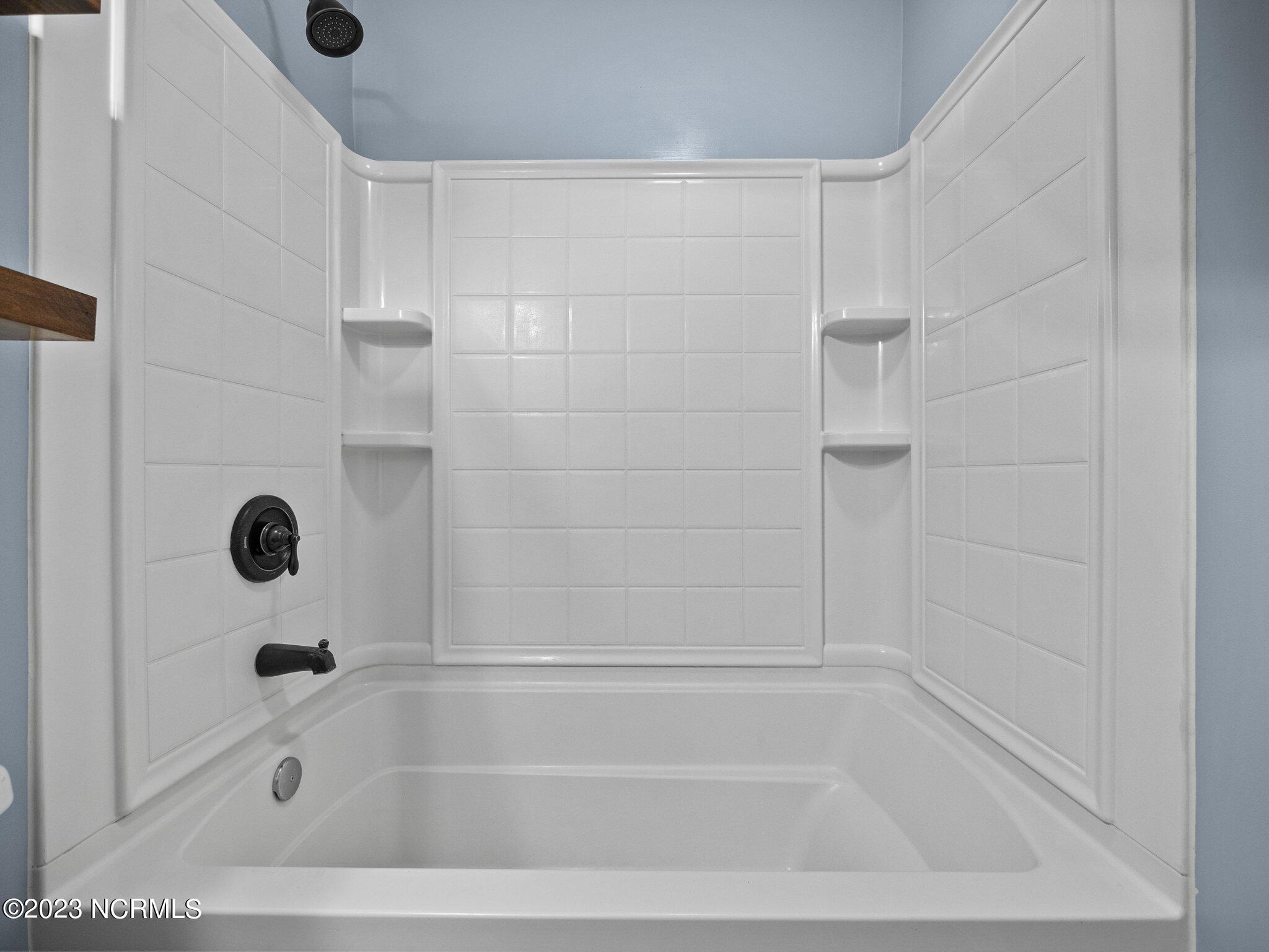 620 N Topsail Drive, C