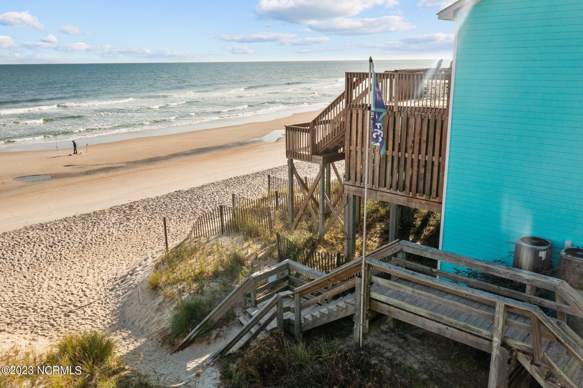 620 N Topsail Drive, C