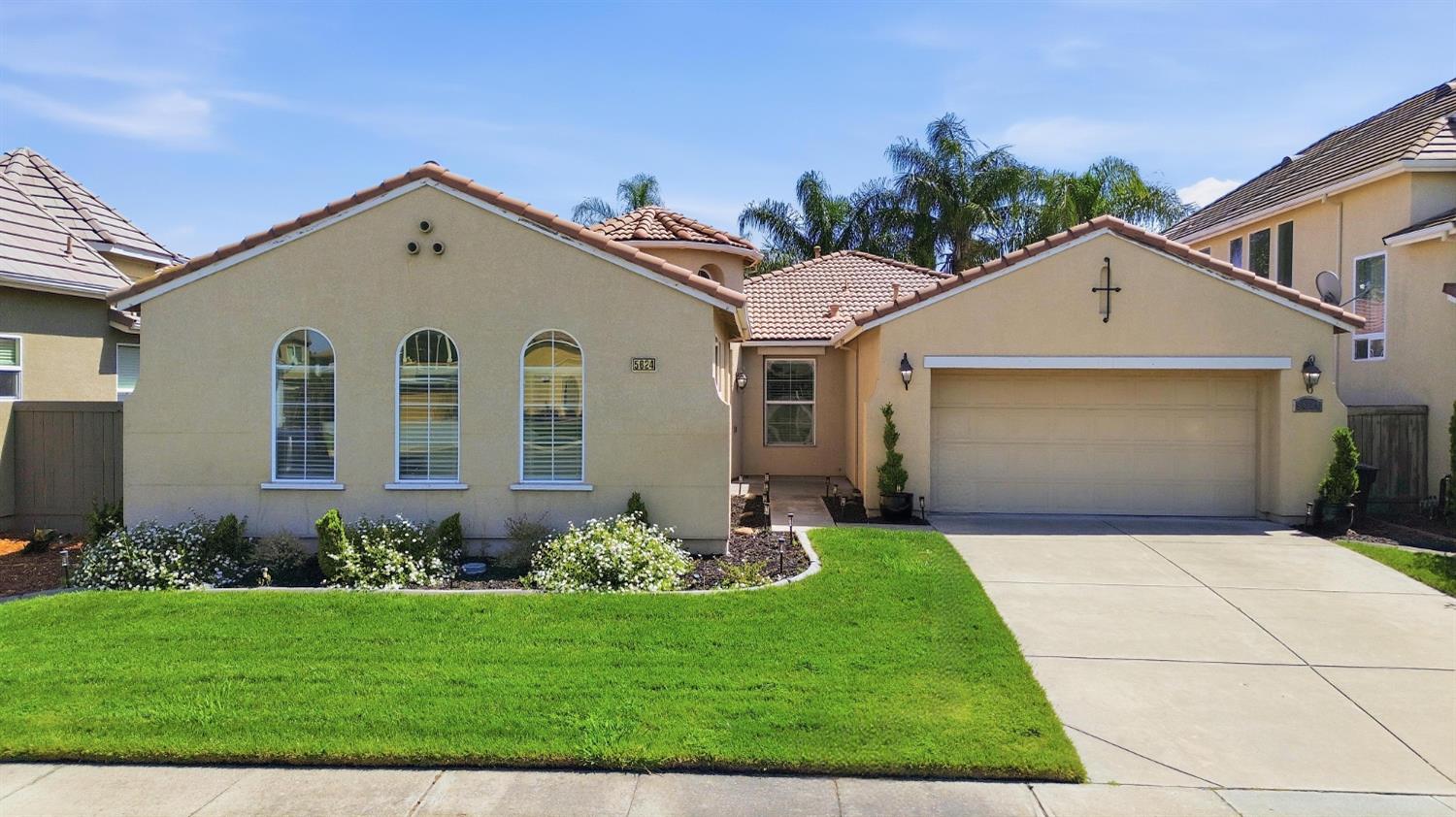 5624 Erskin Fish Way