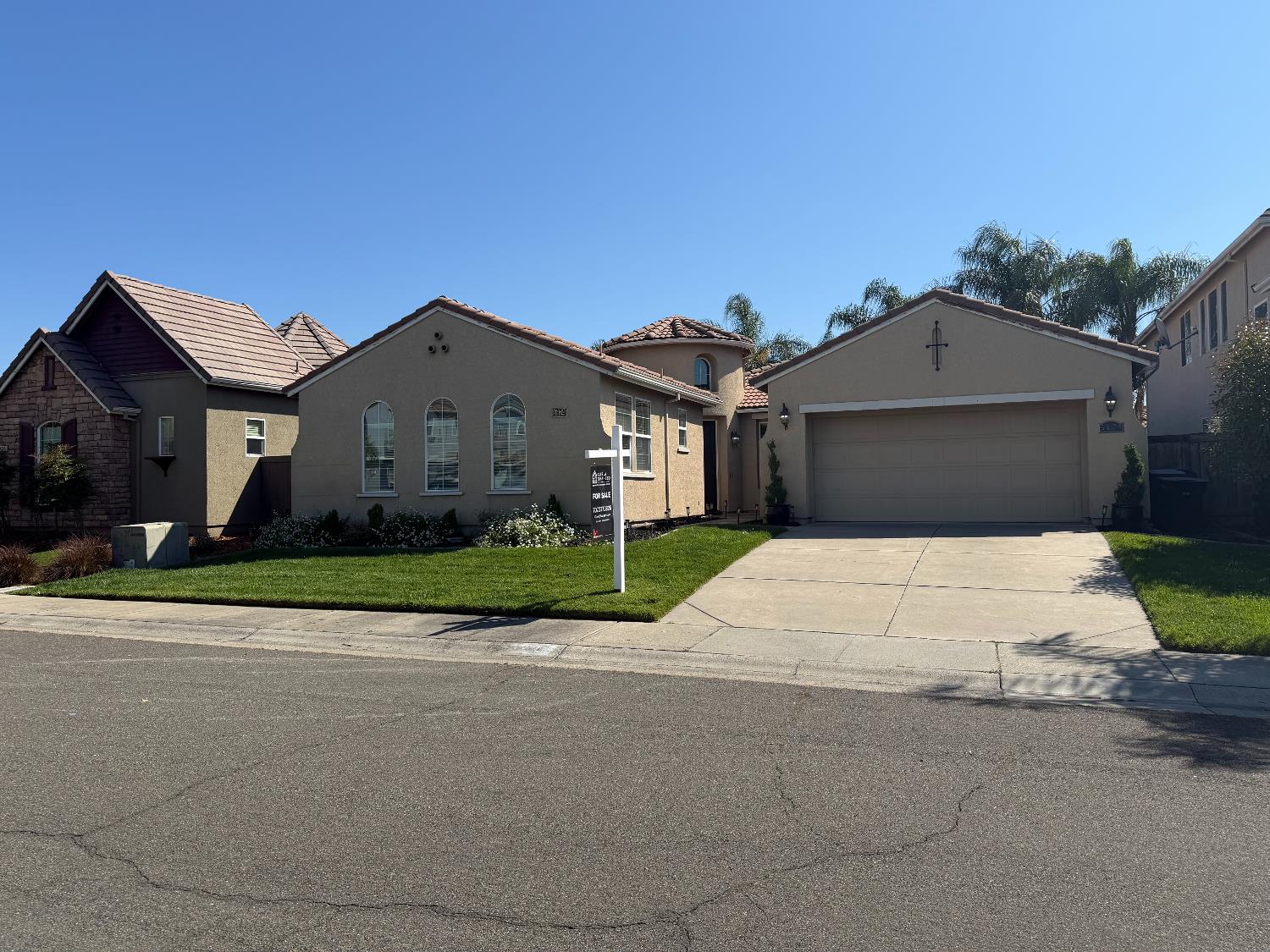 5624 Erskin Fish Way
