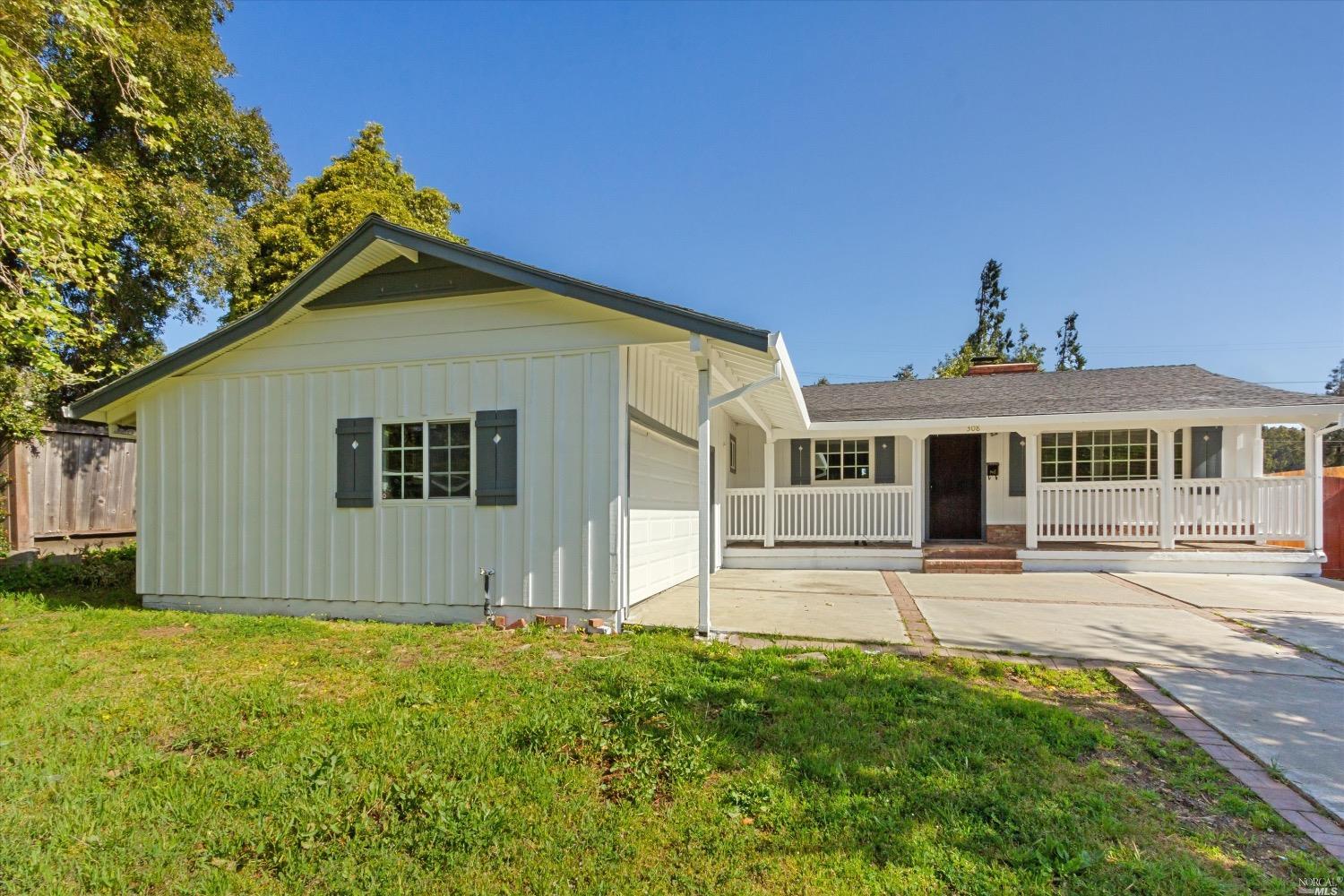 308 Corkwood St