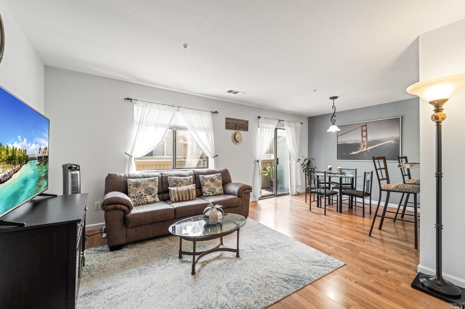 1 Frisbie St #625