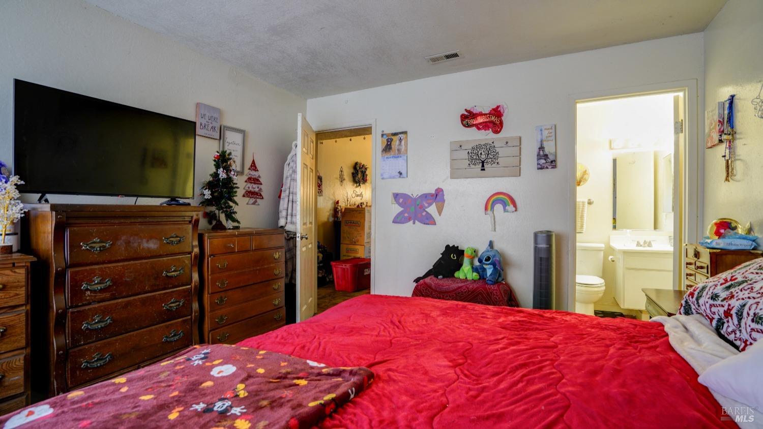 355 Parkview Ter #J8