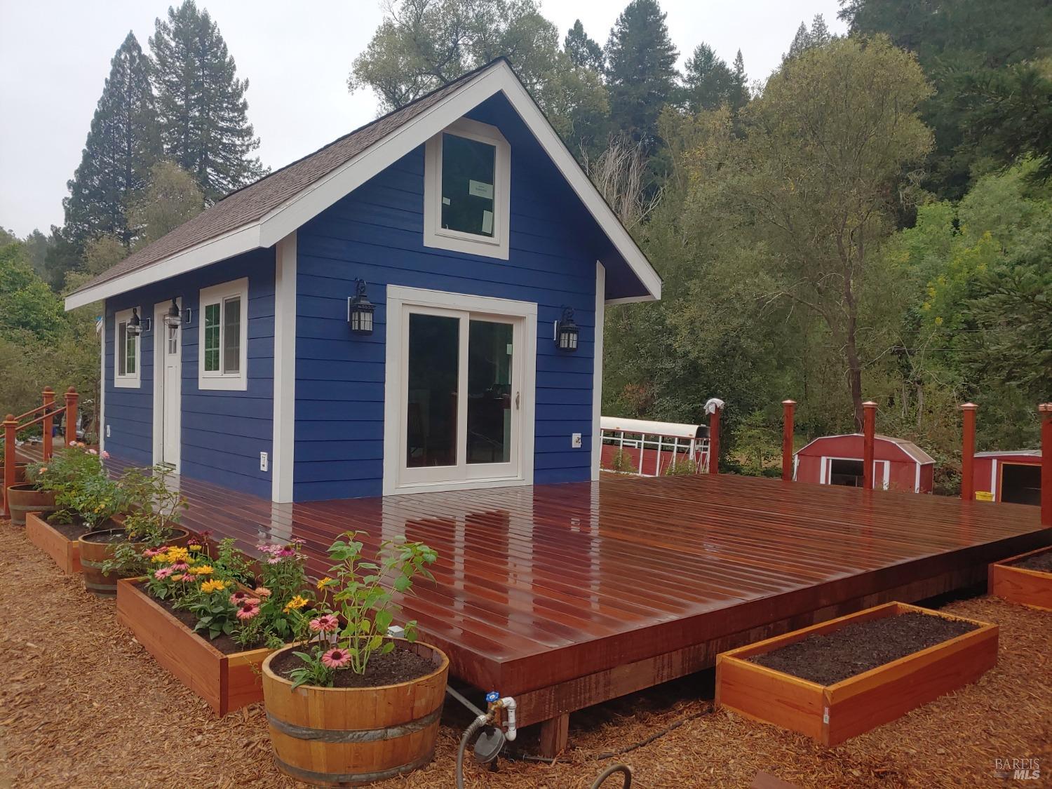 11900-12094 Hwy 116 Hwy