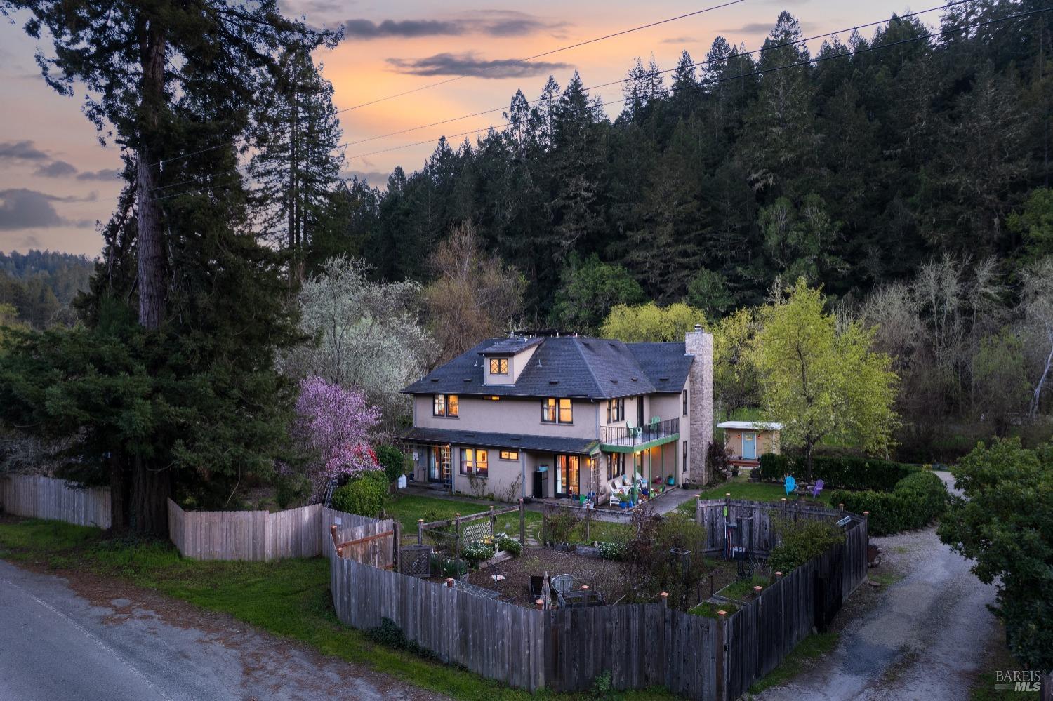 11900-12094 Hwy 116 Hwy