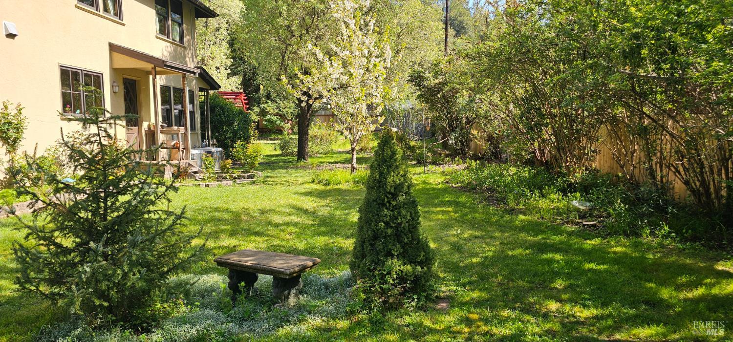 11900-12094 Hwy 116 Hwy