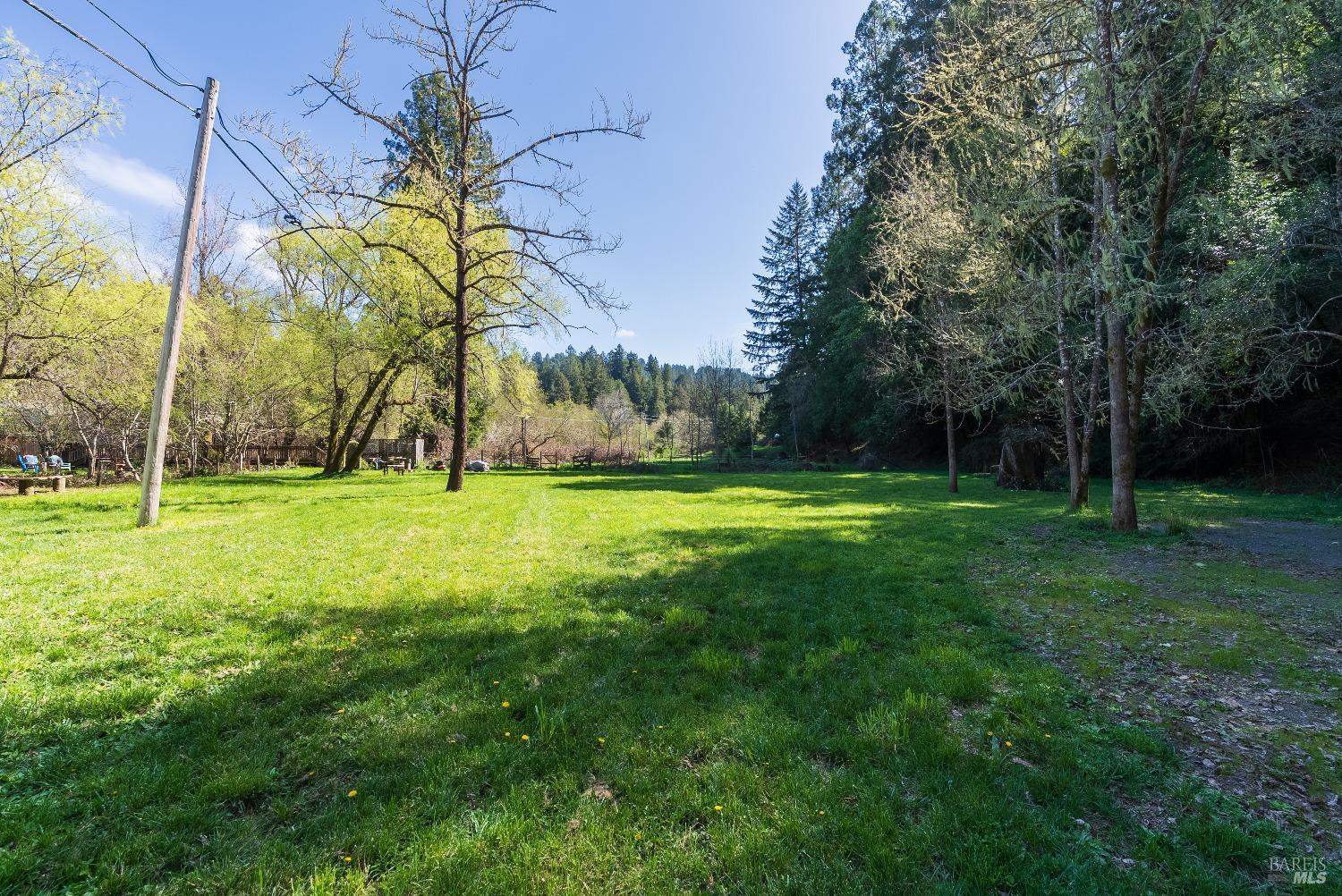 11900-12094 Hwy 116 Hwy