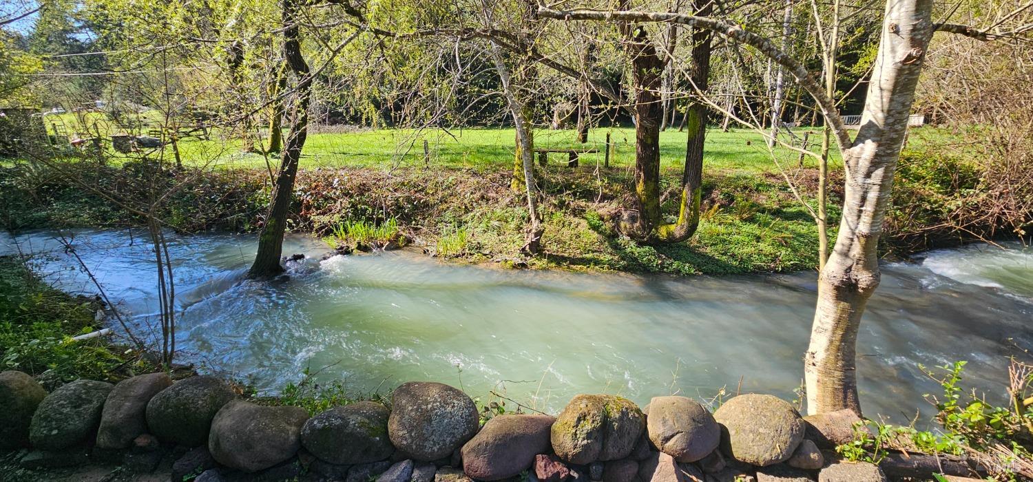 11900-12094 Hwy 116 Hwy