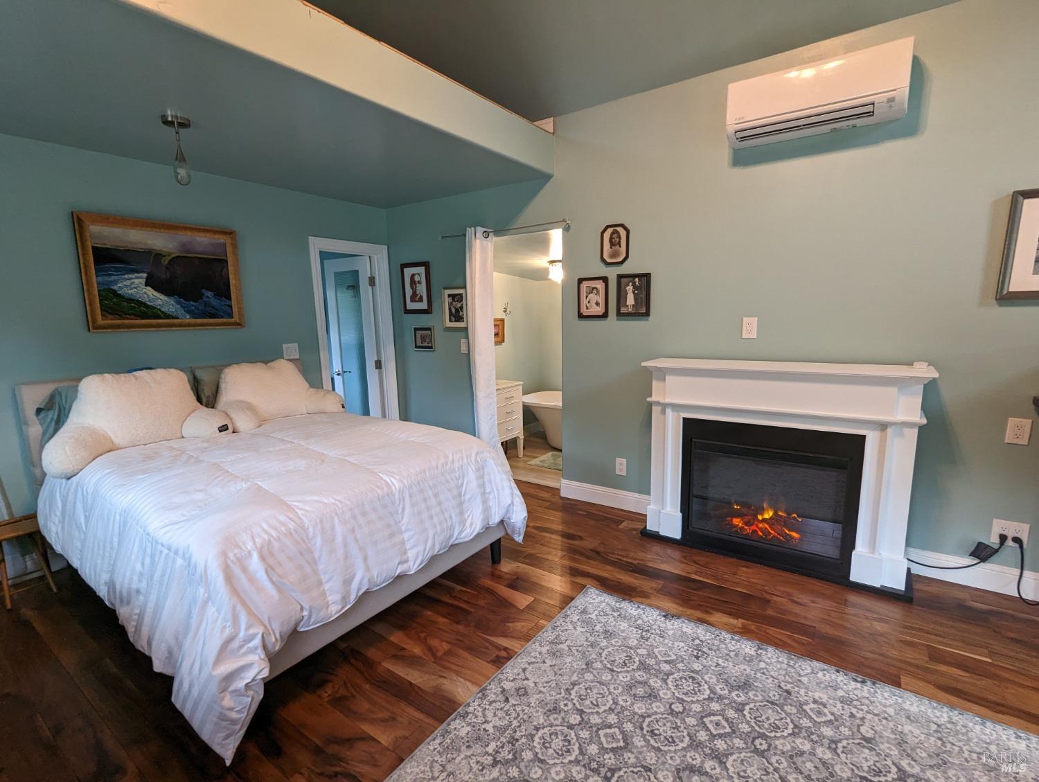 11900-12094 Hwy 116 Hwy