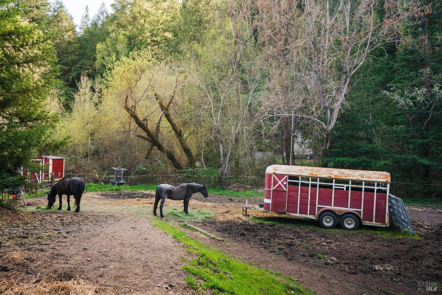 11900-12094 Hwy 116 Hwy