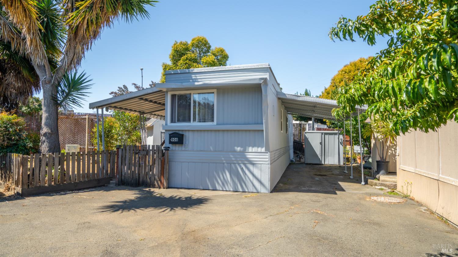 904 Santa Lori Ct