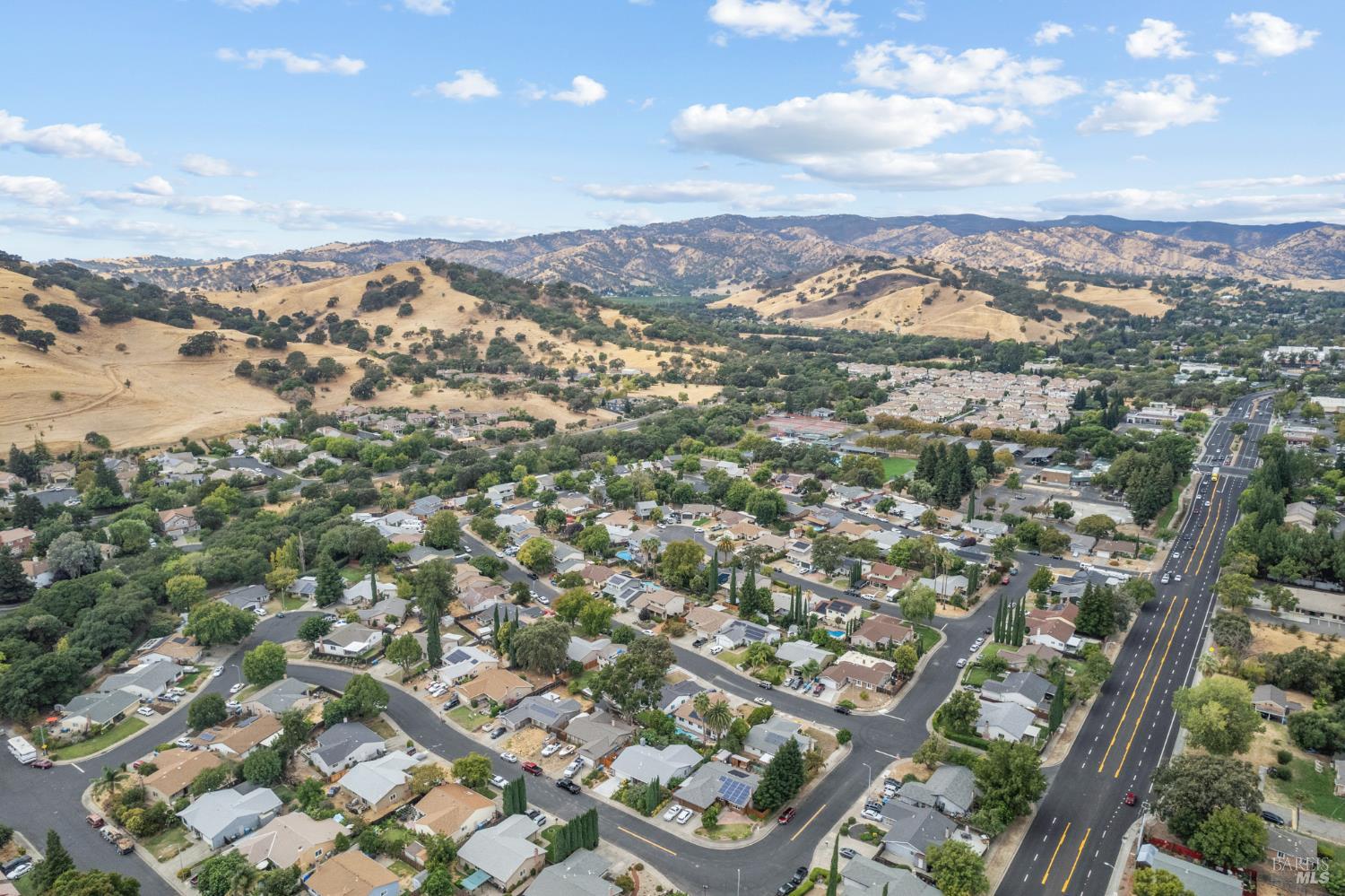731 La Cruz Ln