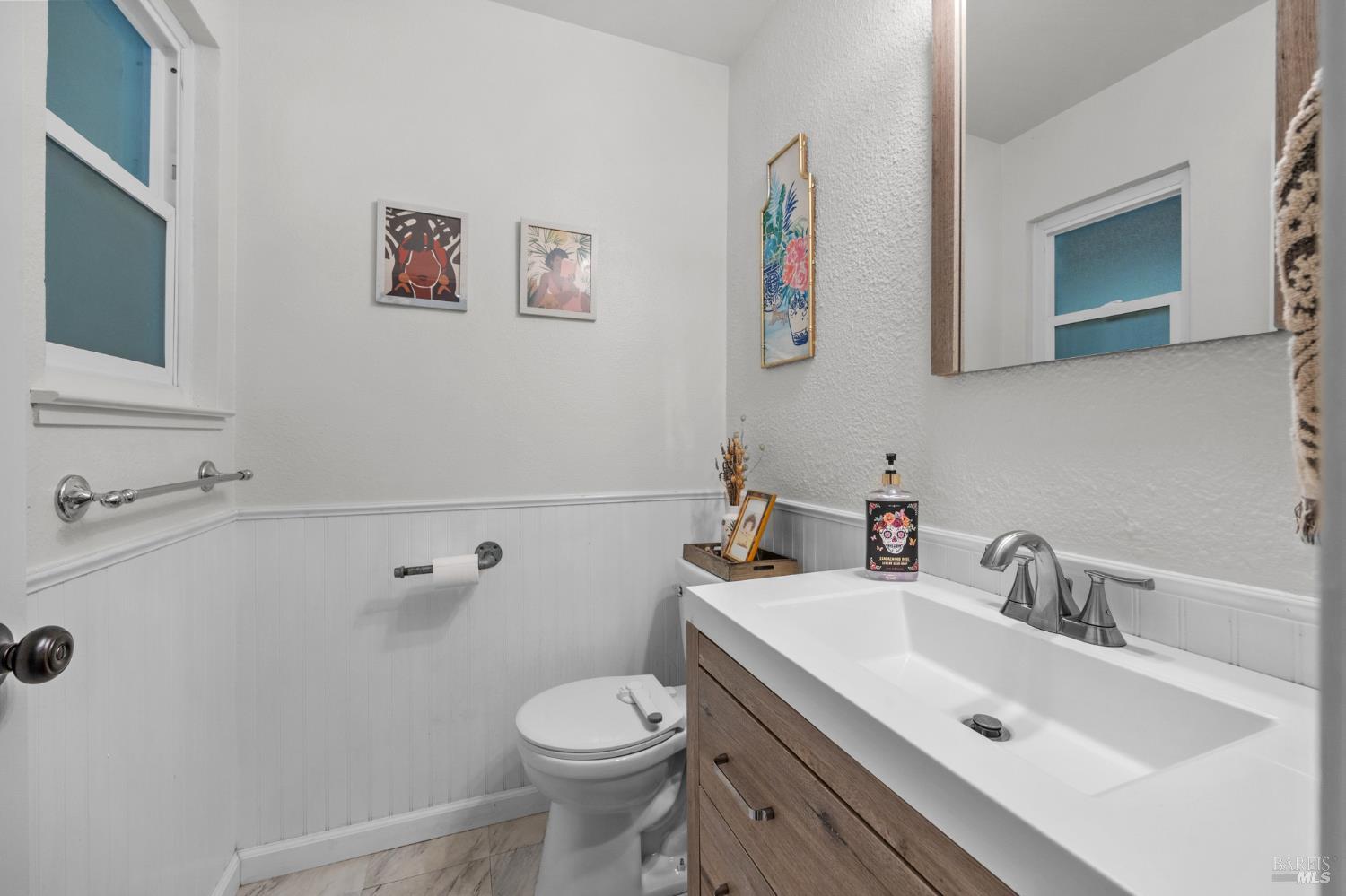 731 La Cruz Ln