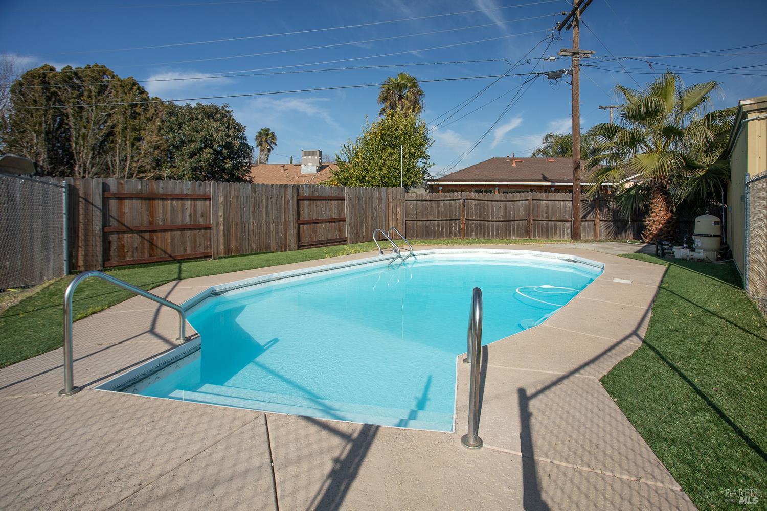 16 Solano Drive