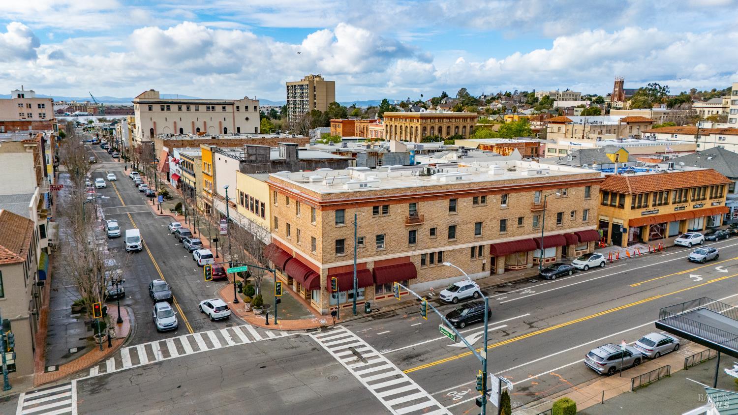 1711 Sonoma Boulevard