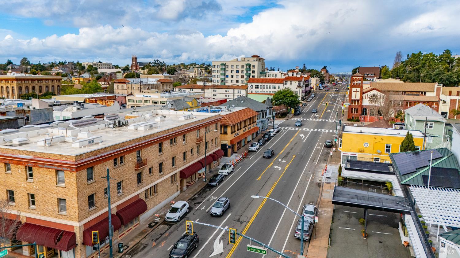 1711 Sonoma Boulevard