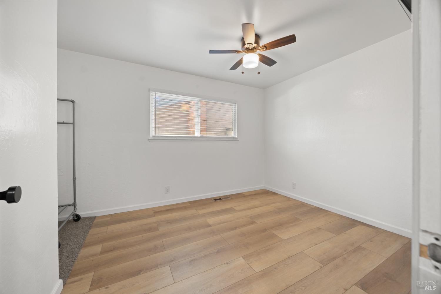 120 E Lake Drive