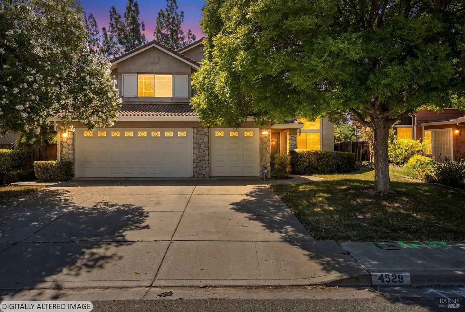 4529 Horseshoe Circle