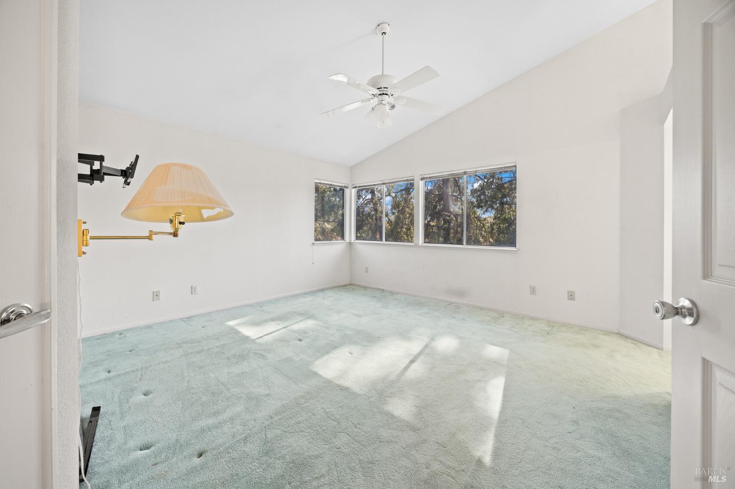 4529 Horseshoe Circle