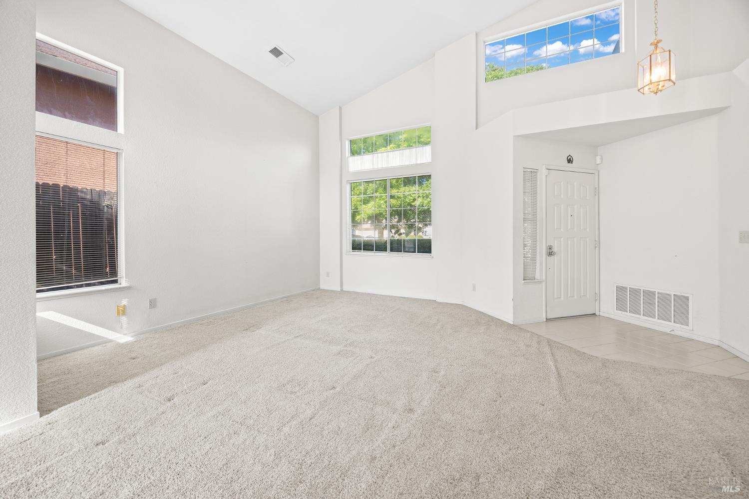 4529 Horseshoe Circle