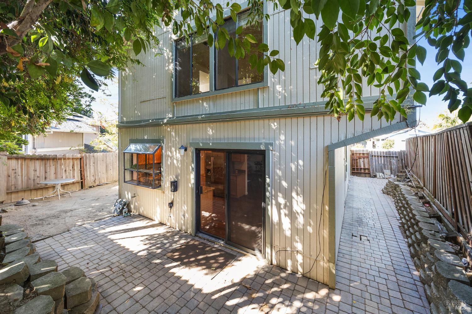 600 Lighthouse Drive