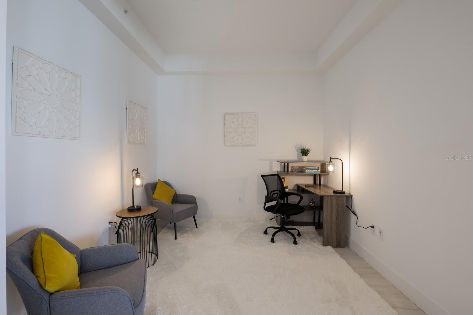301 QUAY COMMONS #1405