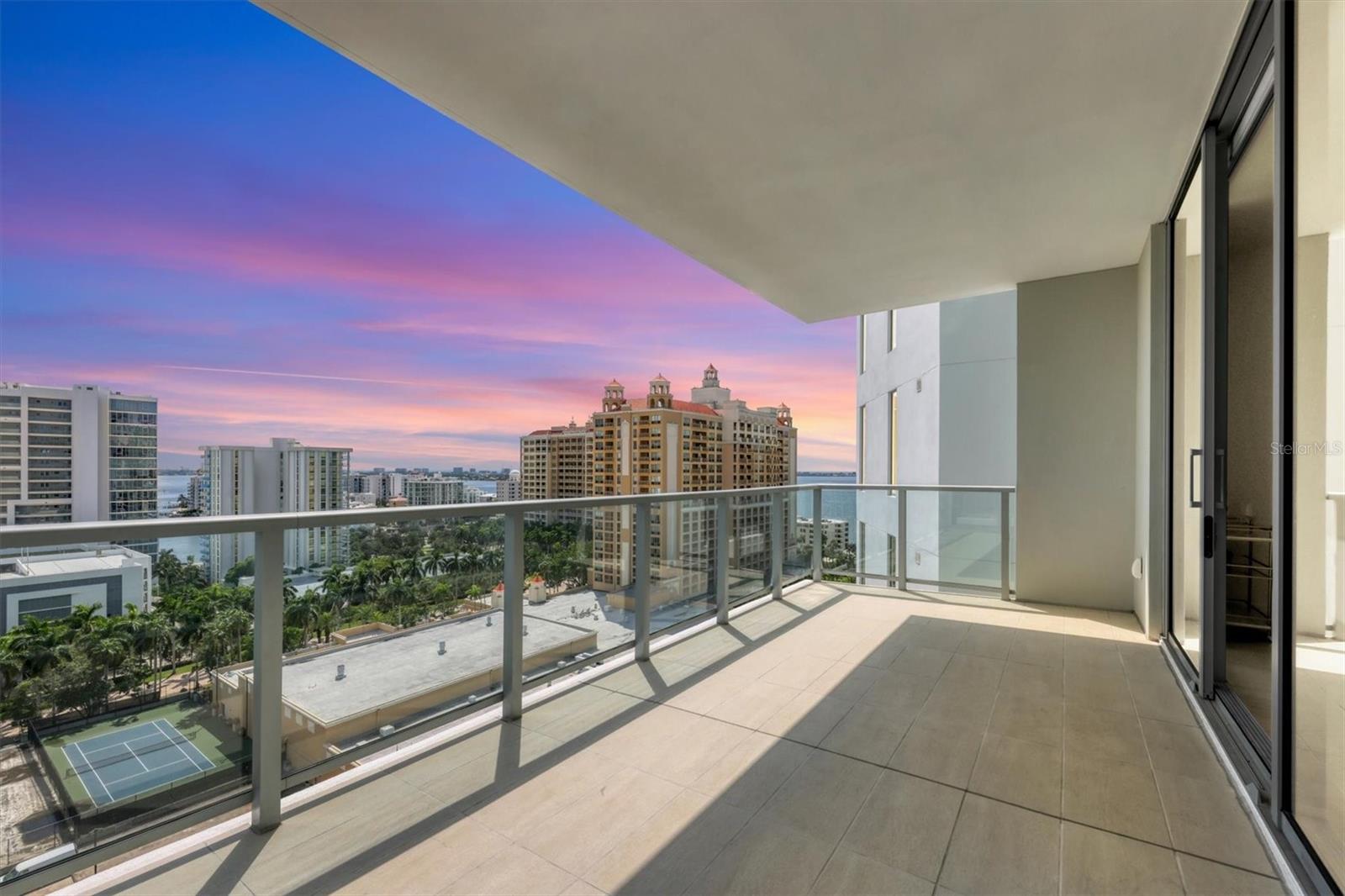 301 QUAY COMMONS #1209