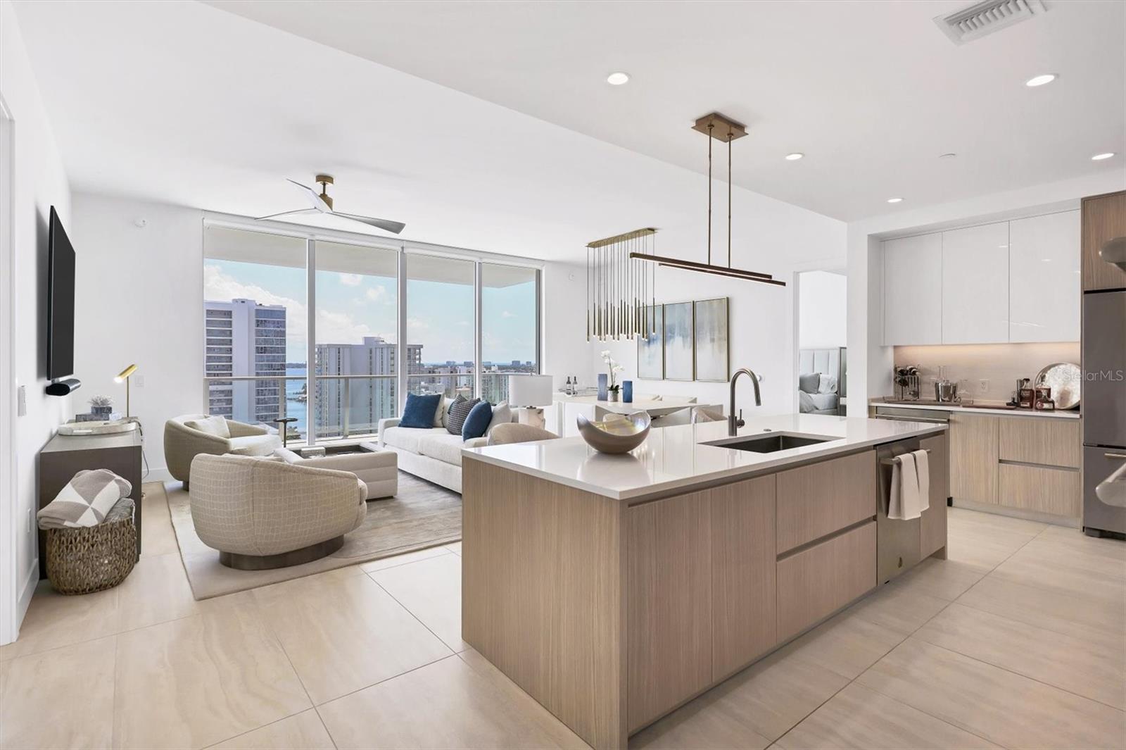 301 QUAY COMMONS #1209