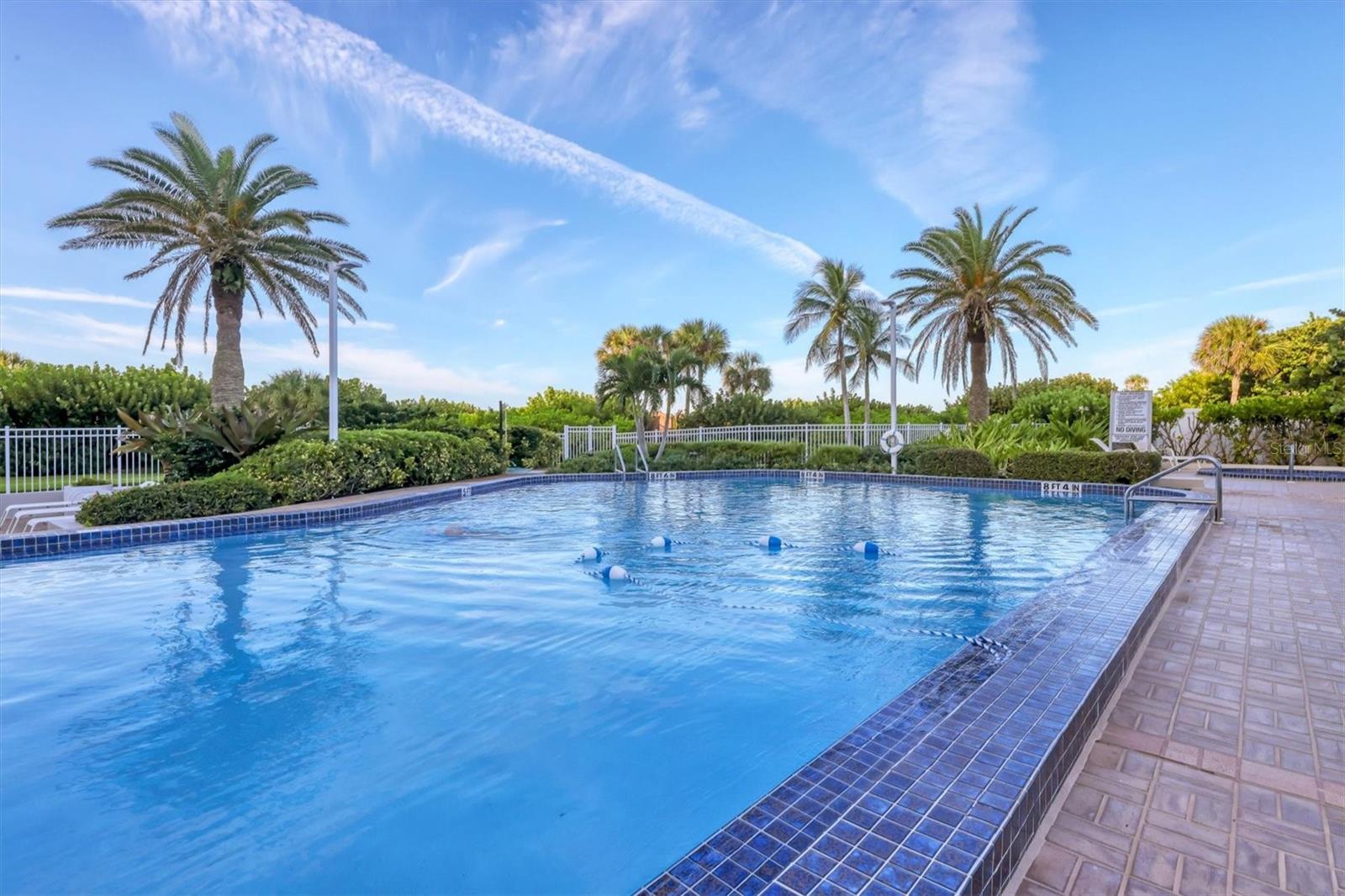 775 LONGBOAT CLUB RD #902