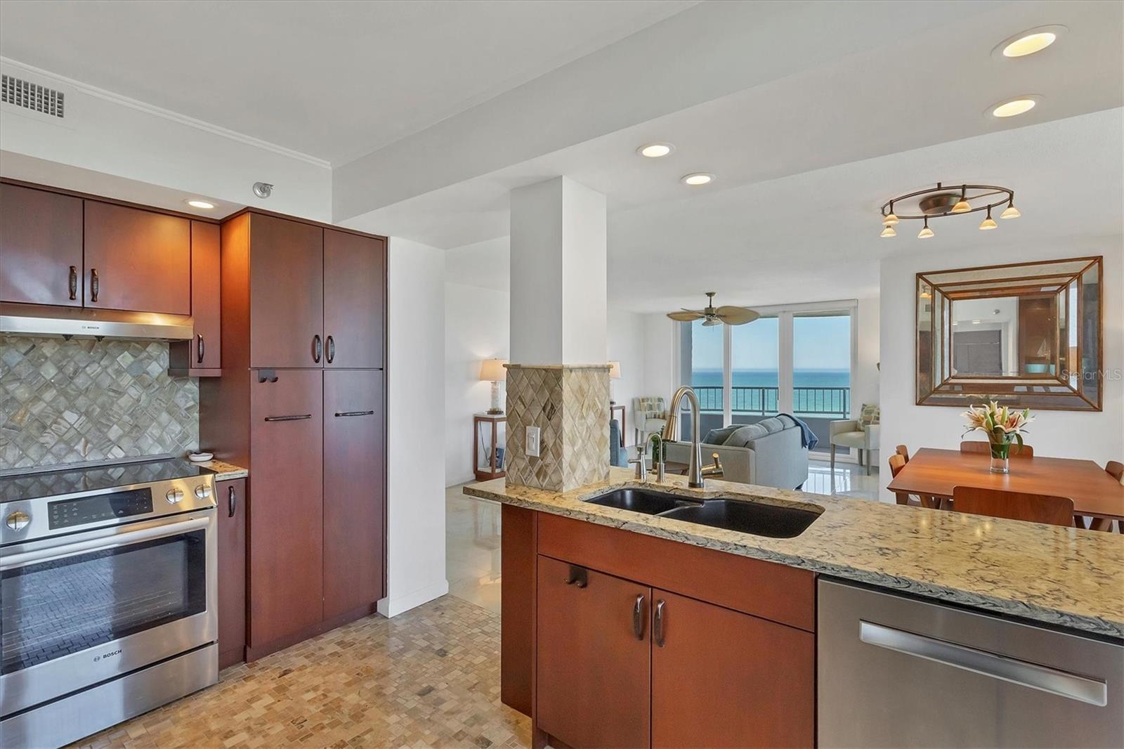 775 LONGBOAT CLUB RD #902