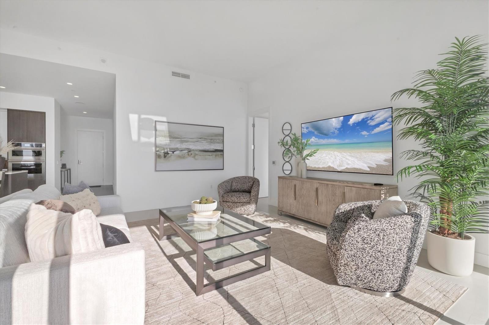 301 QUAY COMMONS #1811