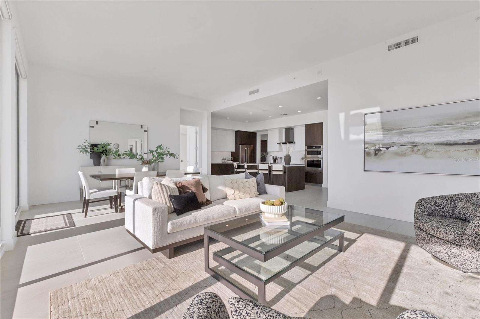 301 QUAY COMMONS #1811