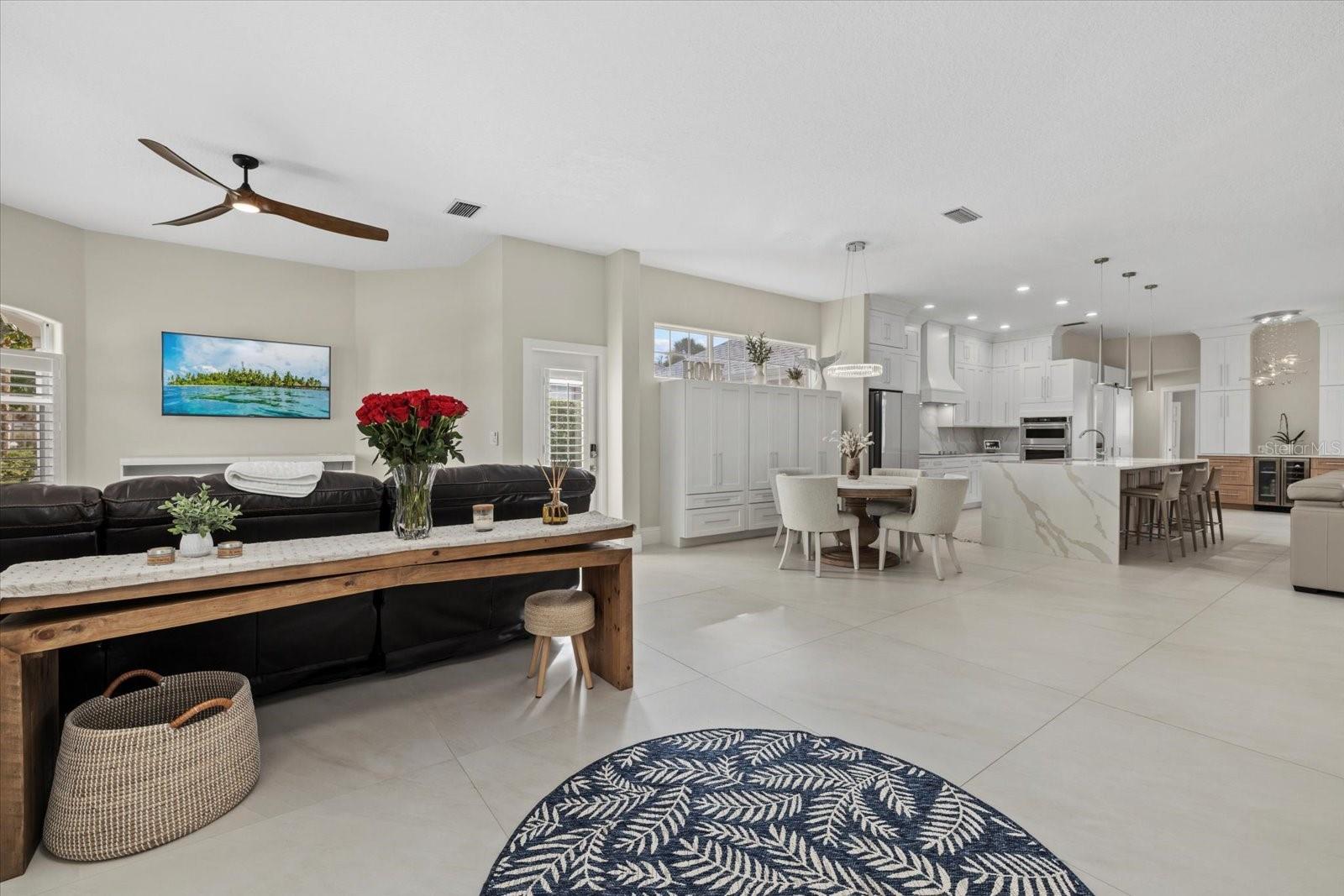 4611 SHARK DR